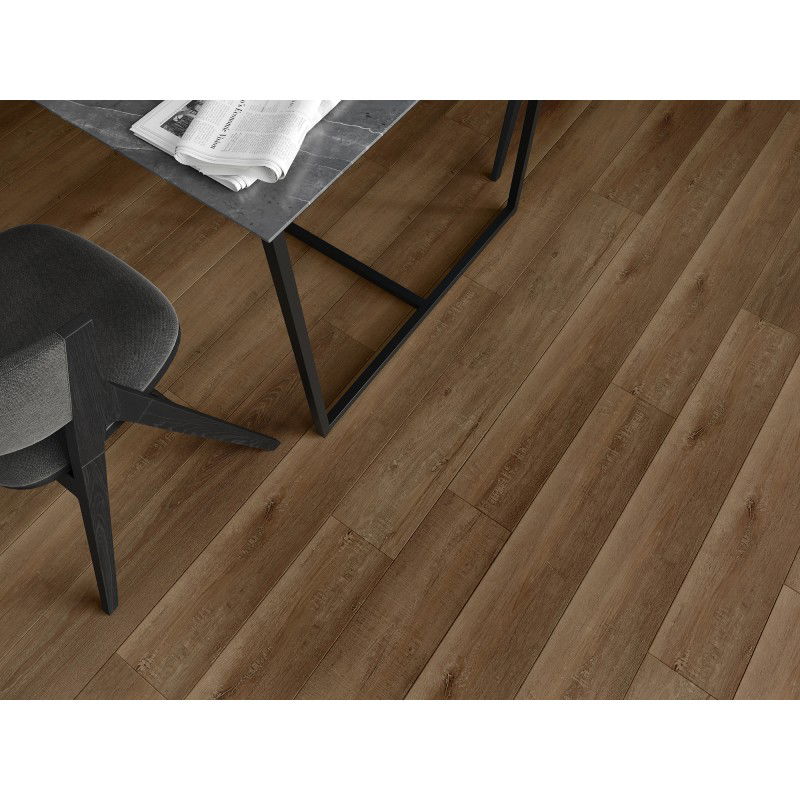 Mexen Queen Creek vinyl panelek 1240 x 182 mm SPC 6,5 mm, IXPE alátét 1,5 mm, 4 V-fuga, Tölgy - F1013-1240-182-505-4V1-01