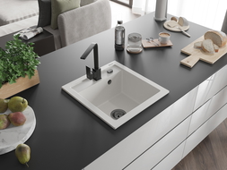 Mexen Vito chiuvetă din granit cu 1 compartiment și baterie de bucătărie Rita, alb - 6503-20-670300-70