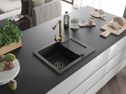Chicinetă Mexen Enzo din granit cu 1 compartiment și scurgător și baterie Duero, negru/metalizat auriu - 6506-75-671600-50-B