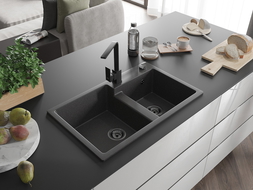 Mexen Tomas kétkamrás gránit mosogató Rita konyhai csapteleppel, fekete pöttyös - 6516-76-670300-70-B